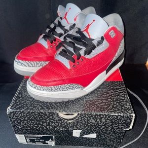 Air Jordan 3 “unite” fire red
